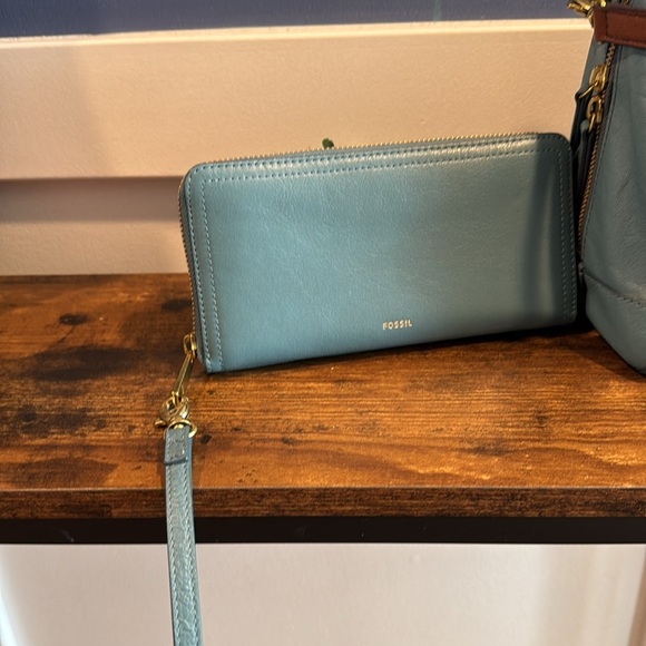 Fossil Rachel Satchel teal with matching wallet - like new condition - Picture 2 of 13